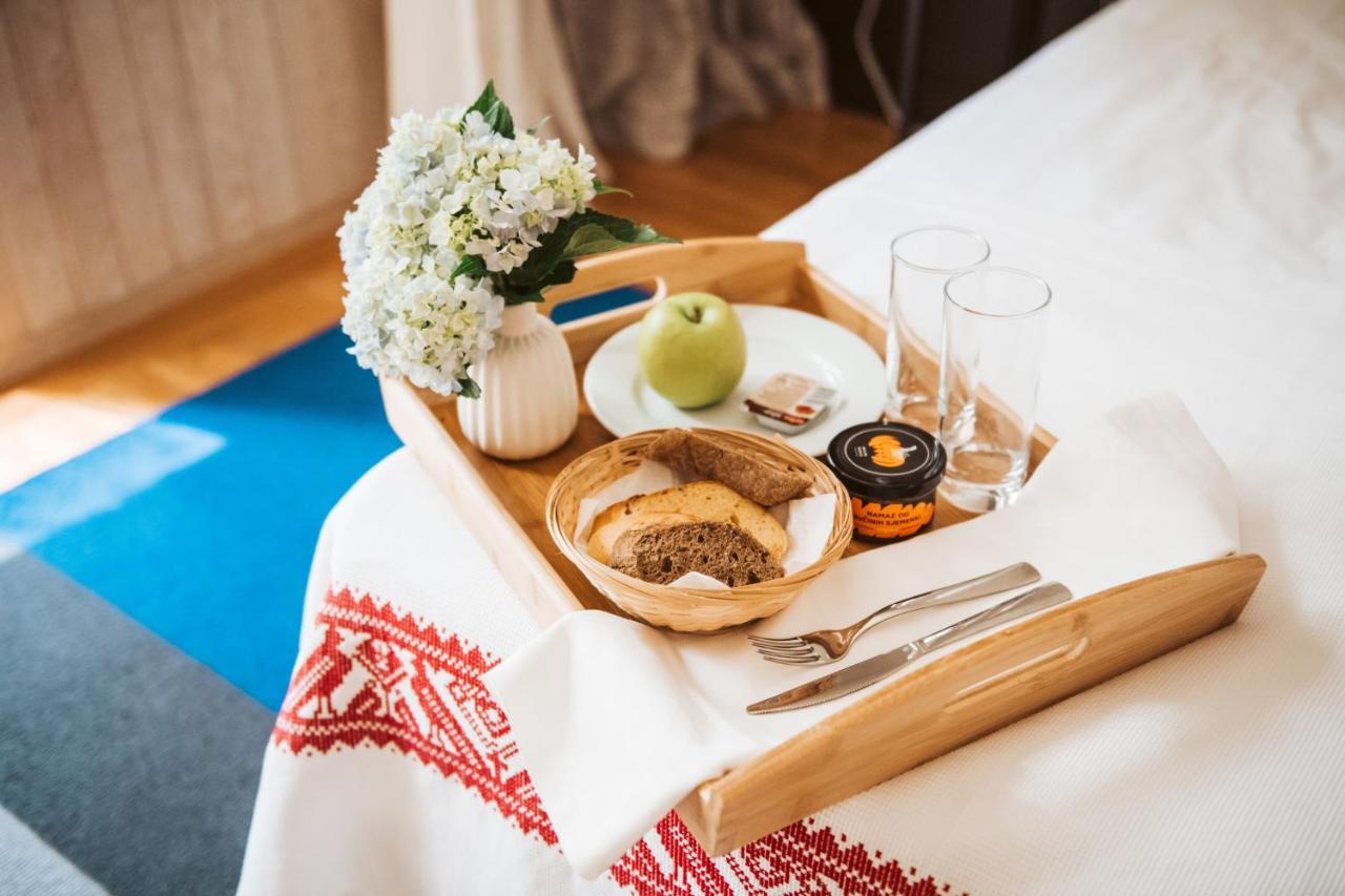 Bed and Breakfast Dvorac Jankovic à Suhopolje Extérieur photo